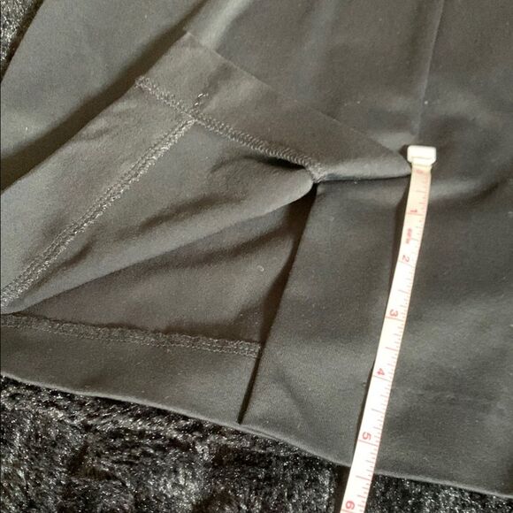 Adrienne Vittadini Black Wrap Sheath Dress with V-Neck NWT Size 2 - Picture 10 of 10